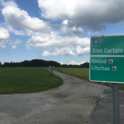 Hinweistafel Iron Curtain Trail bei Schandachen